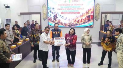 OJK dan BI Kalteng Salurkan Bantuan Karhutla, Empat Sumur Bor untuk Dua Wilayah
