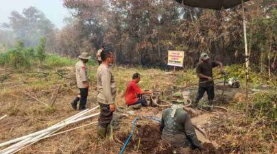 Kebakaran Lahan di Tumbang Nusa Terkendali, Polda Kalteng Bangun Kanal Medson 