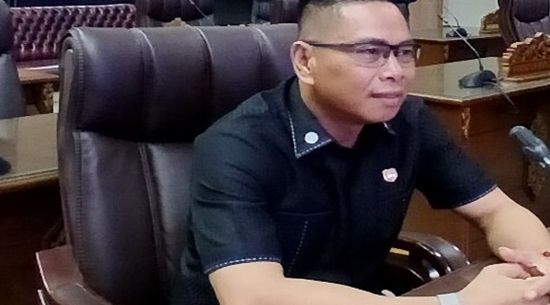 Pembangunan Poskamling untuk Memperkuat Keamanan
