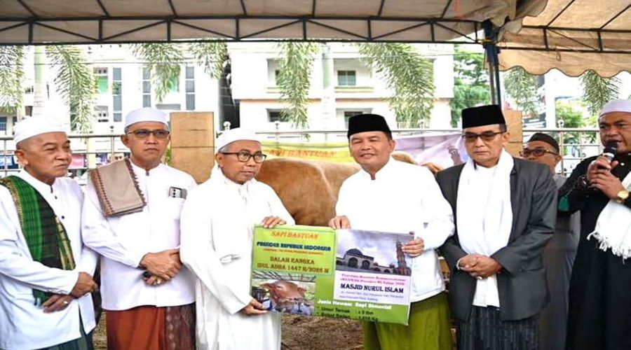 Header Pemprov Kalteng Salurkan Bantuan Daging Kurban untuk Masyarakat