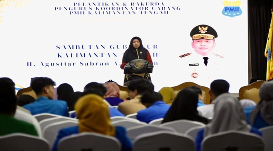 Header Asisten Ekbang Sri Widanarni Harapkan PMII Kalteng Berkontribusi Dukung Pembangunan