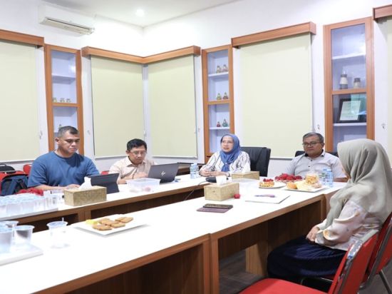 Dinas TPHP Kalteng Gelar Rapat Pengawasan Cetak Sawah di Kalteng