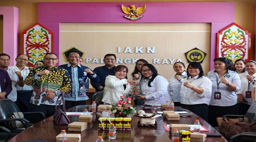 Header Reses Perseorangan Faridawaty Serap Aspirasi di Kampus IAKN Palangka Raya