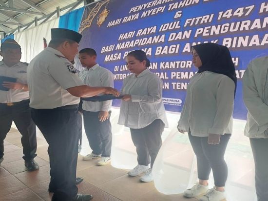 Puluhan Warga Binaan di Kalteng Terima Remisi Idulfitri Langsung Bebas