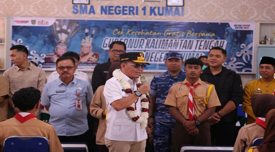 Header Gubernur Kalteng Tinjau Digitalisasi Pembelajaran dan Pasar Murah di SMAN 1 Kumai