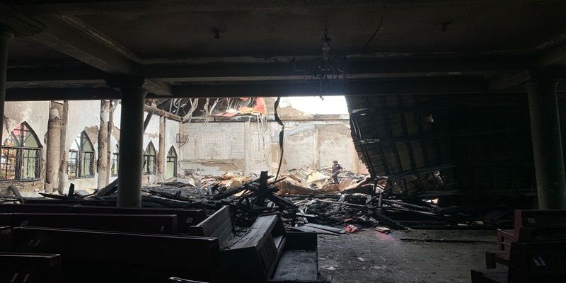 Header Asal Api Kebakaran Gereja Maranatha Diduga dari Areal Mimbar