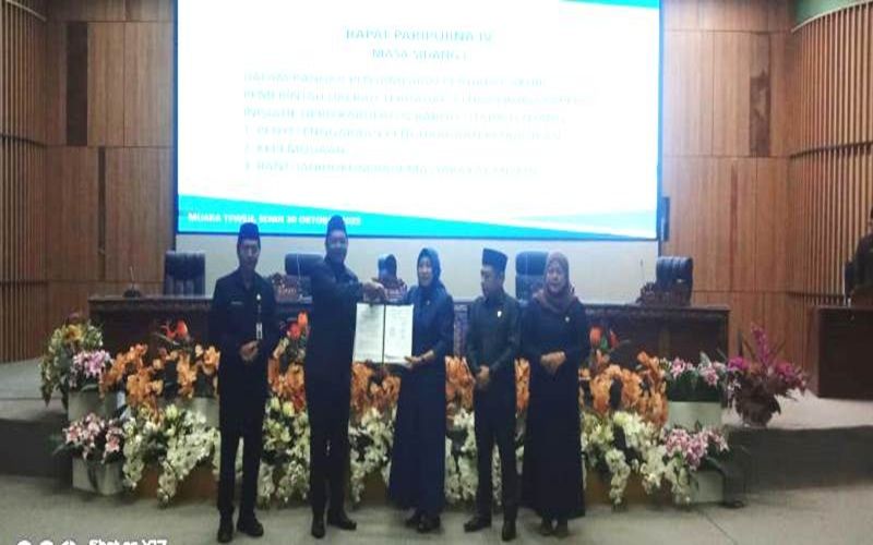 Header Dukungan Penuh untuk Tiga Raperda DPRD, Pemkab Fokus SDM dan Keadilan