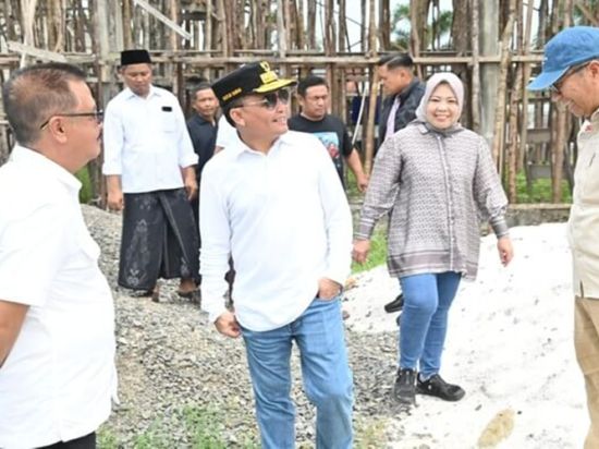 Pendidikan dan Pariwisata Jadi Skala Prioritas, Gubernur Kalteng Tinjau TPA dan Objek Wisata di Desa Kumpai Batu Atas