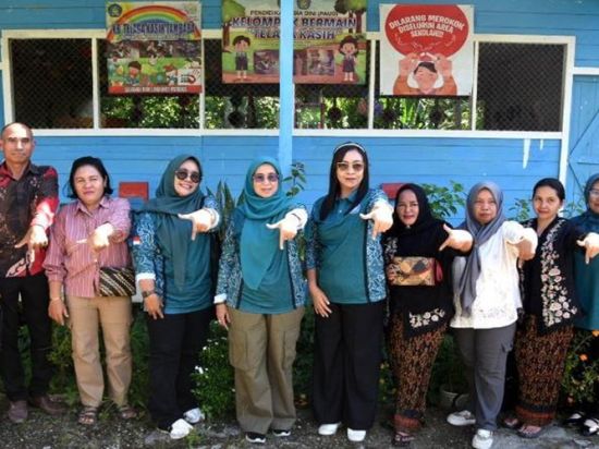 Bunda PAUD Perkuat Pendidikan Anak Usia Dini di Pedalaman