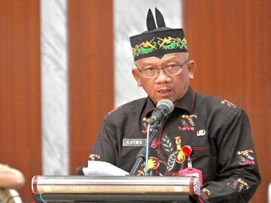 Plt. Sekda Buka Forum Konsultasi Publik Rancangan Awal RPJMD Provinsi Kalimantan Tengah Tahun 2025-2029