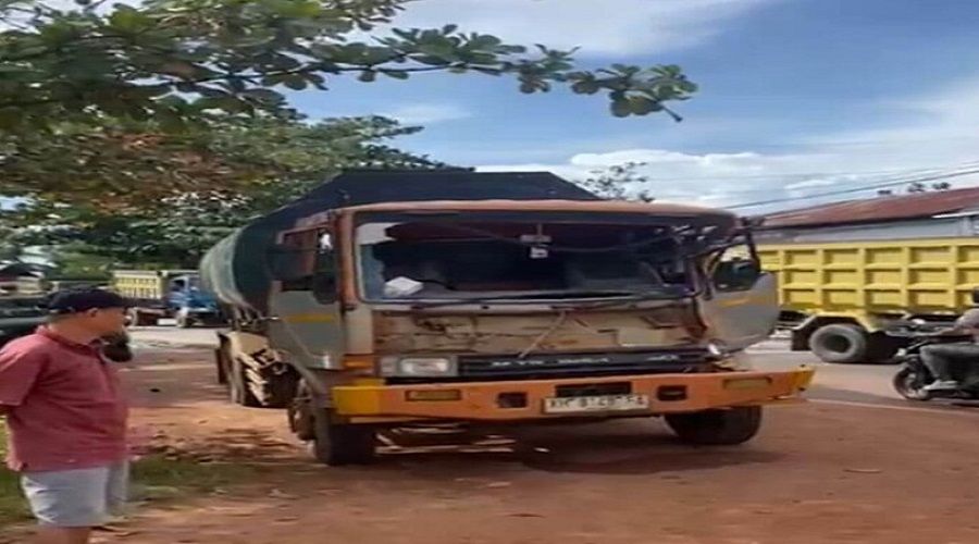 Header Tabrakan Beruntun Truk CPO Terjadi di Jalur Sampit–Pangkalan Bun