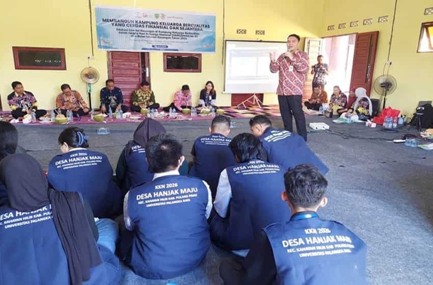 Header OJK Kalteng Perkuat Edukasi Keuangan bersama BKKBN di Desa Hanjak Maju Kabupaten Pulang Pisau
