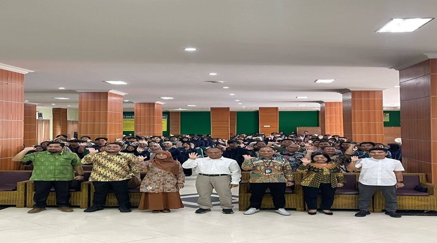 Header OJK Minta Mahasiswa di Kalteng Jadi Agen Perubahan Pemahaman Keuangan Syariah