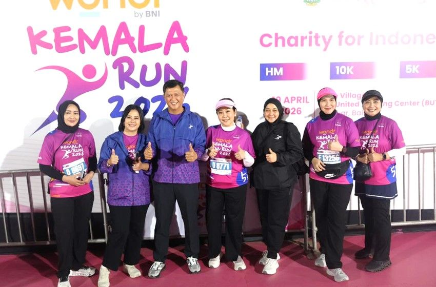 Header Kapolda dan Ketua Bhayangkari Kalteng Lari di Bali, Galang Donasi Korban Banjir Lewat Kemala Run 2026